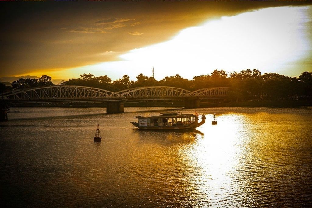 Resilient beauty post-flood